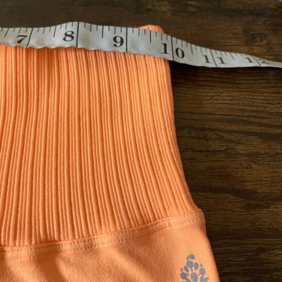 Free People Movement High-Rise 7/8 Good Karma Leggings Coral XS/S yoga gym - Picture 9 of 12